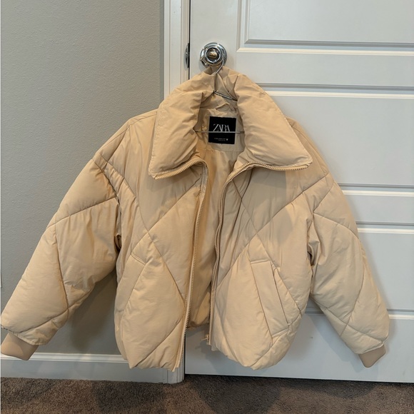 Zara quilted puffer jacket - Picture 2 of 6
